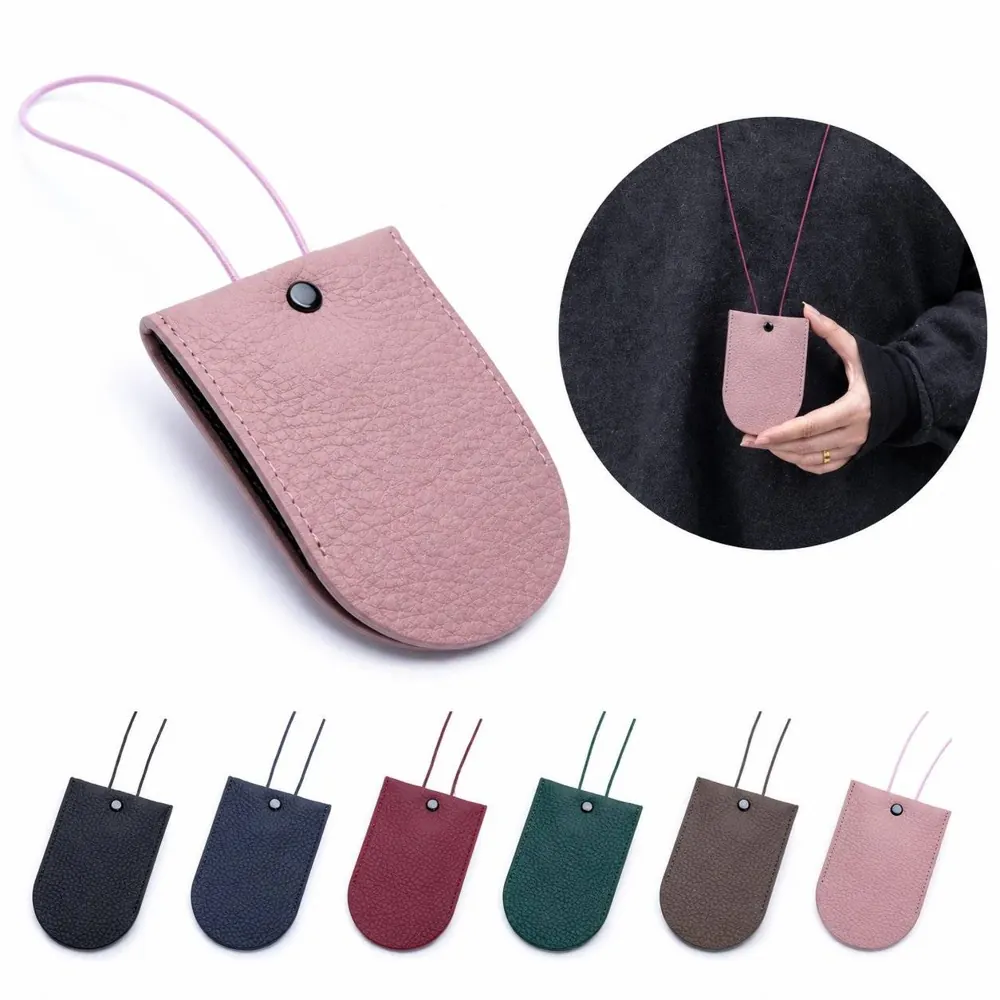 Retractable PU Key Lanyard with Secure Clip for Hands-Free 2