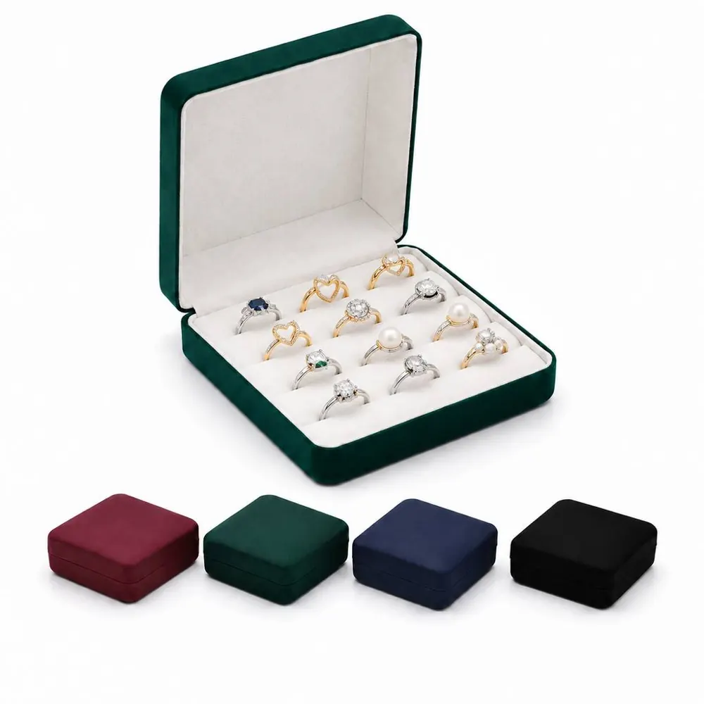 Clear Ring Storage Box with Slots and Lid 2