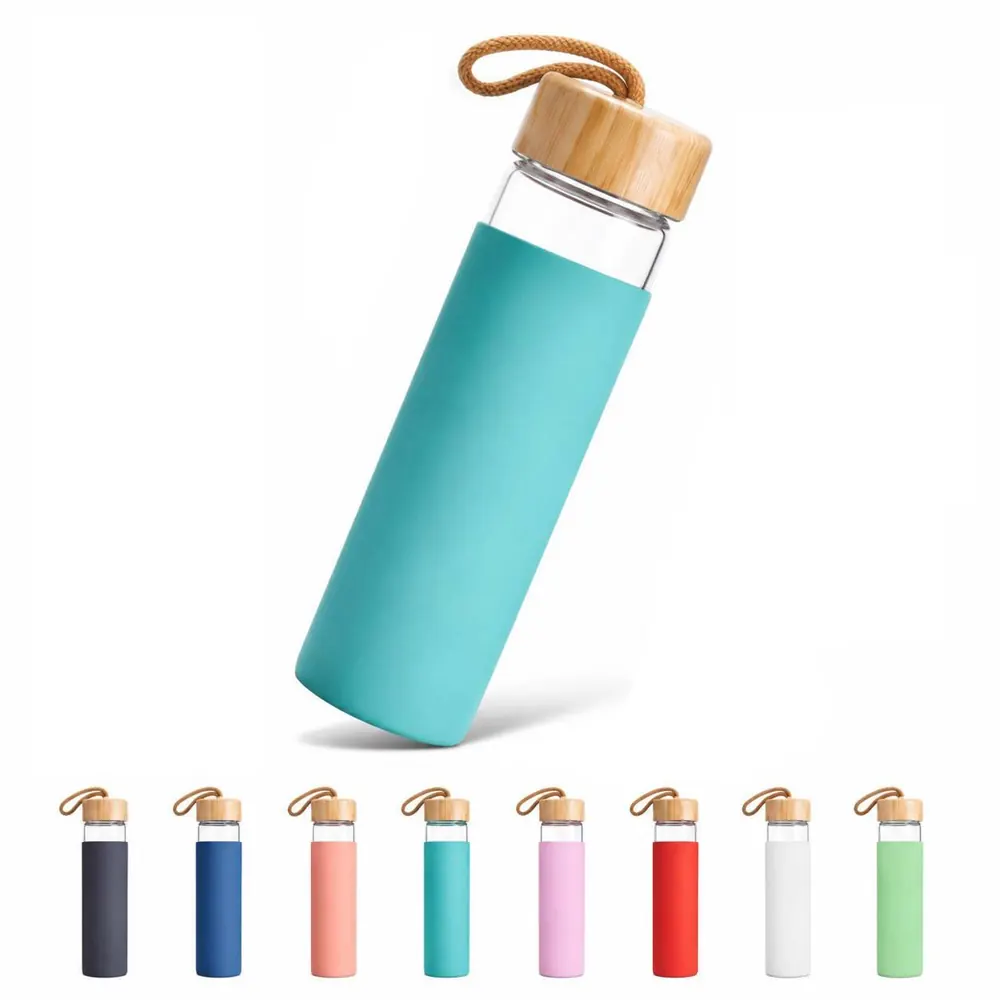 18oz Borosilicate Glass Bottle with Bamboo Lid and Handle 2