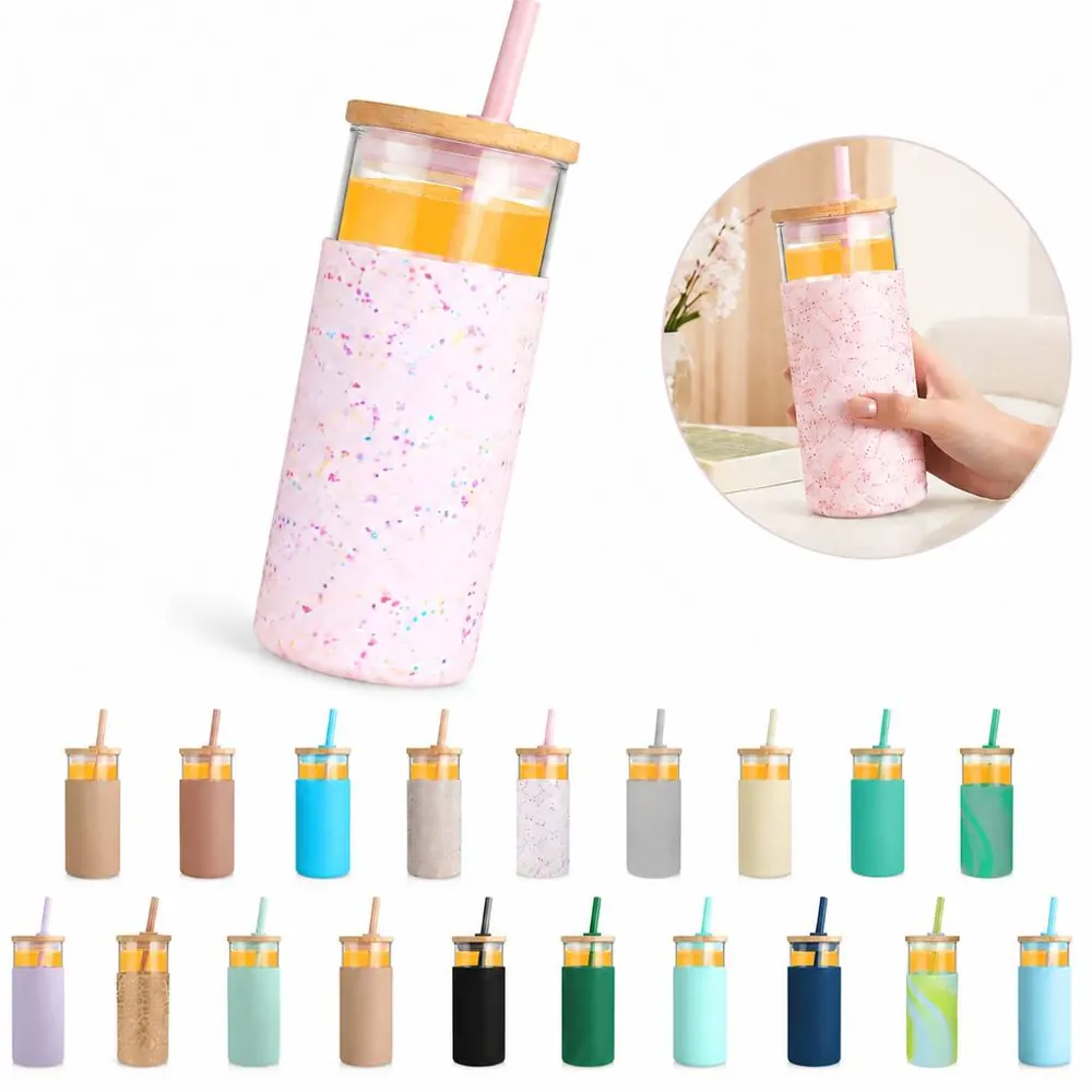 20oz Glass Tumbler with Bamboo Lid and Straw 2